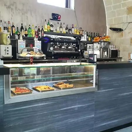 Vela Μπρίντιζι